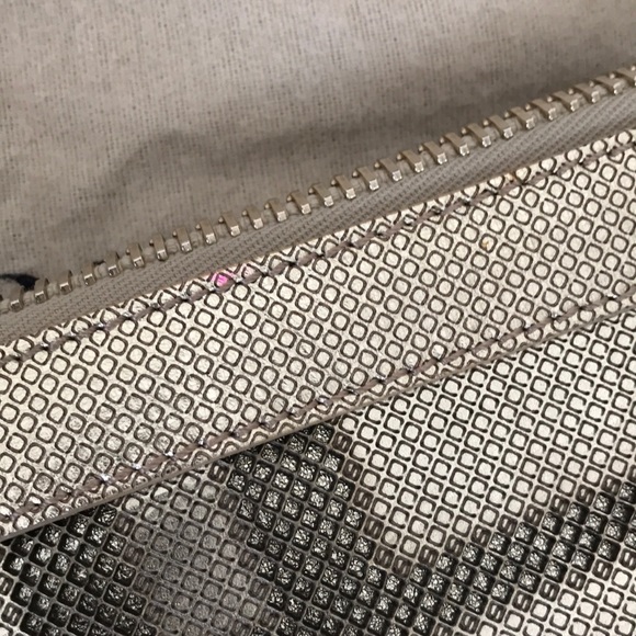 Burberry Clutch - Picture 8 of 8